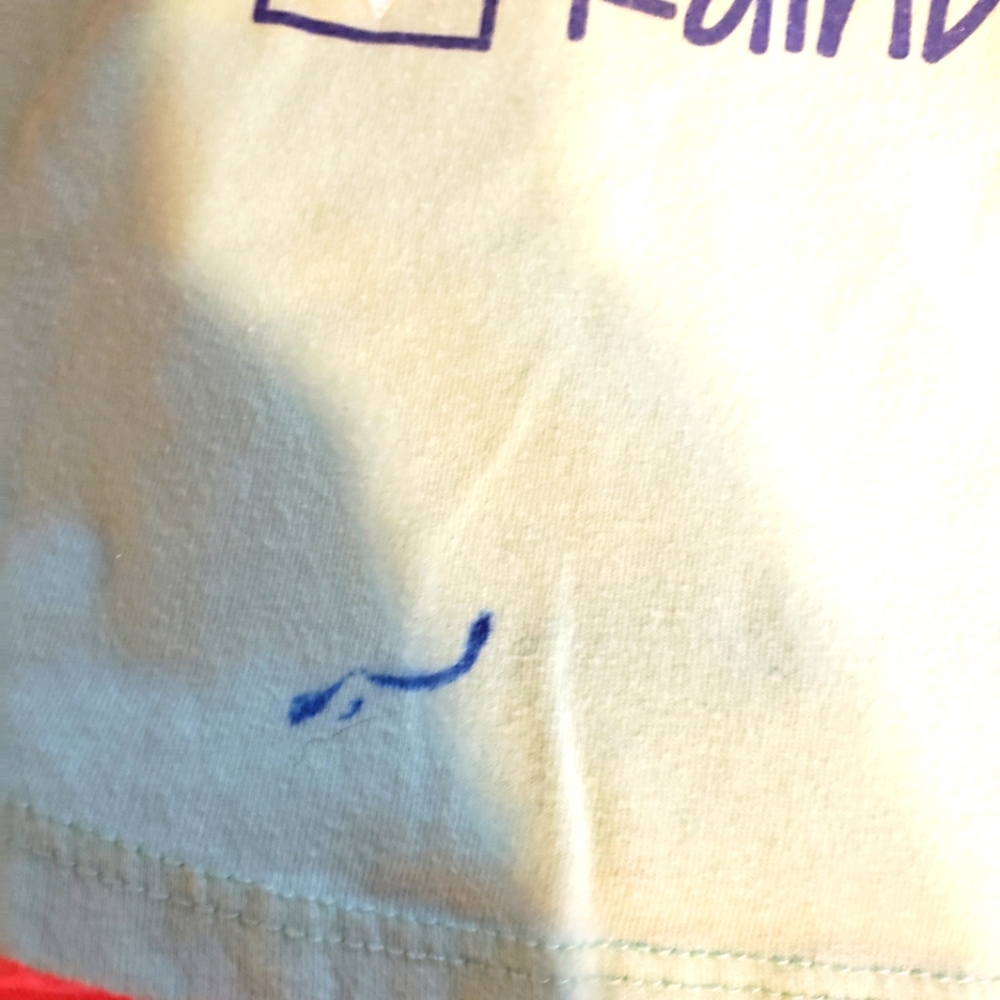 4 Children's t-shirts - Picture 5 of 6